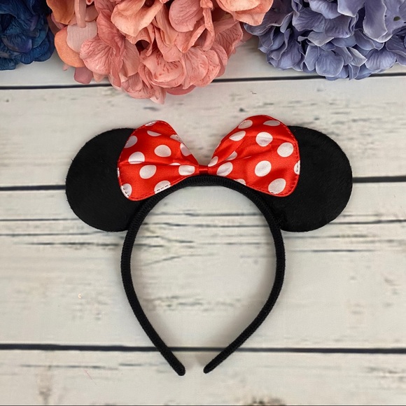 1st Birthday Outfit Matching Onesie Red Tulle Skirt and Headband - Picture 9 of 16